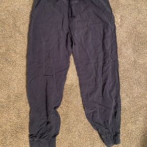 Blue capris